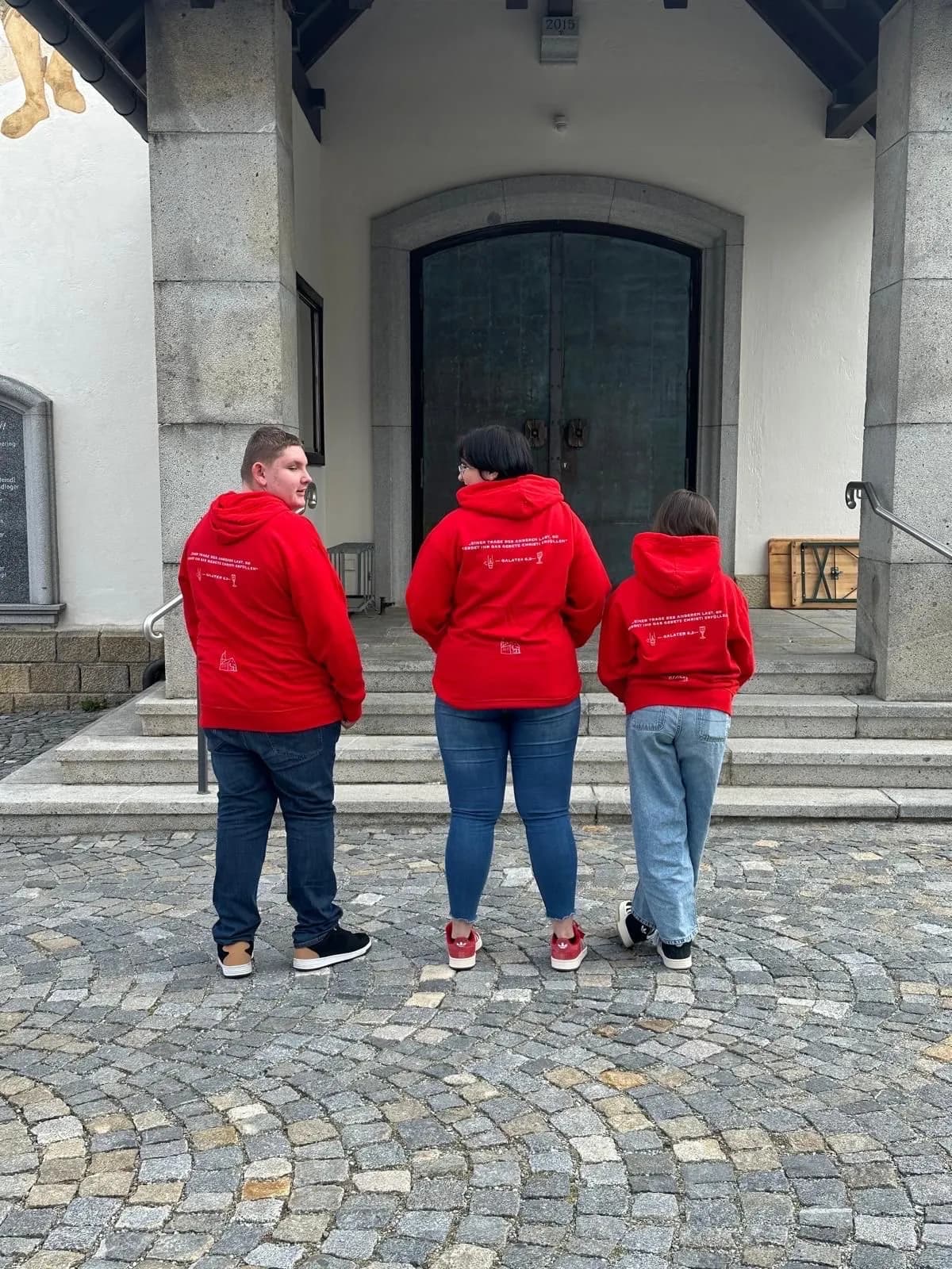 Ministrantenpullover Design 2